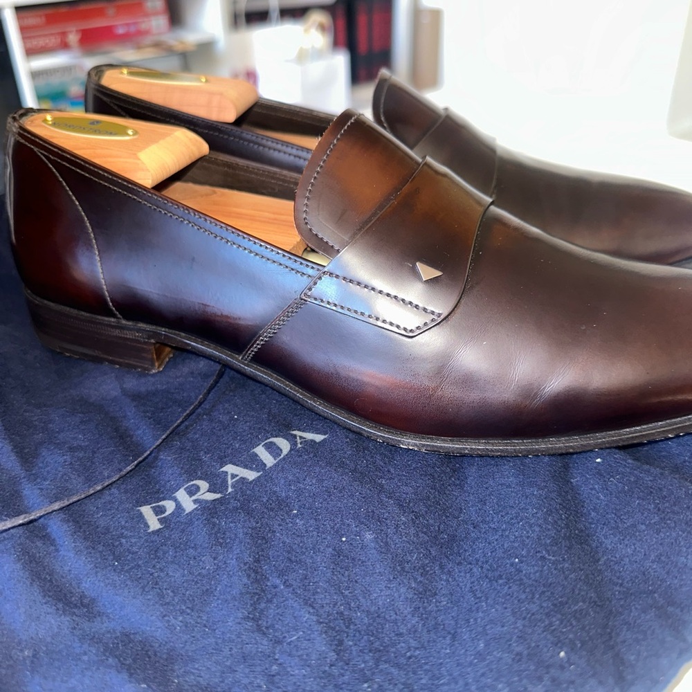 PRADA 2DA035 Men’s Bruciato Business Shoe in original box